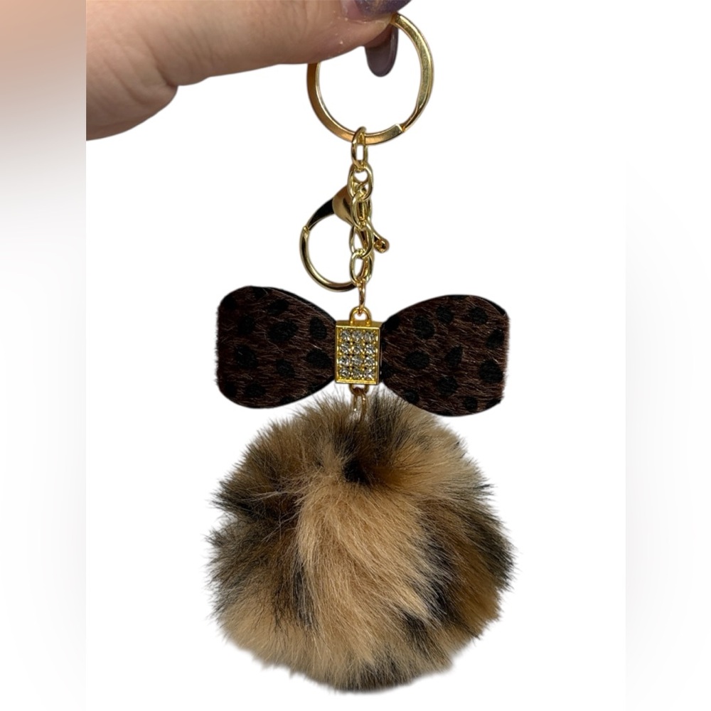 Leopard Brown Fluffy Pom Pom Keychain Bow Rhinestone Faux Keyring for Women Bags